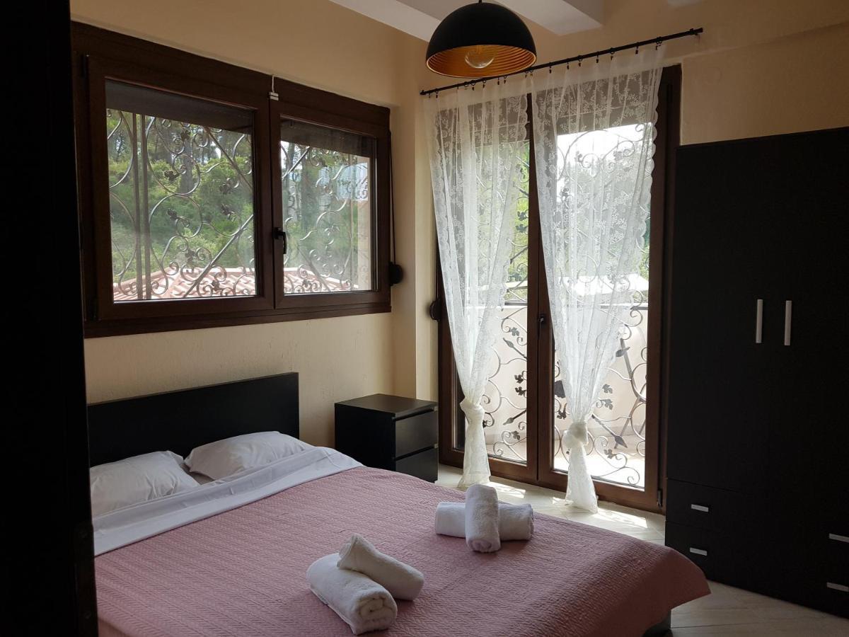 Elani Apartments Siviri Bagian luar foto