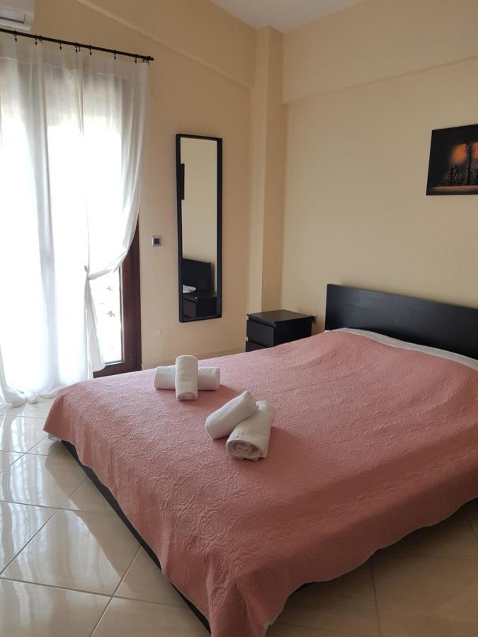 Elani Apartments Siviri Bagian luar foto